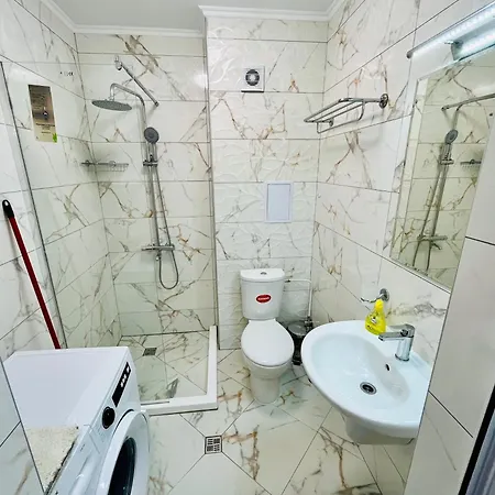 студиа тутхон Apartment