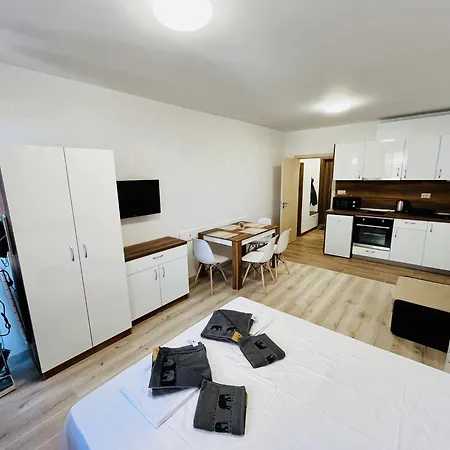 Apartamento тутхон *
